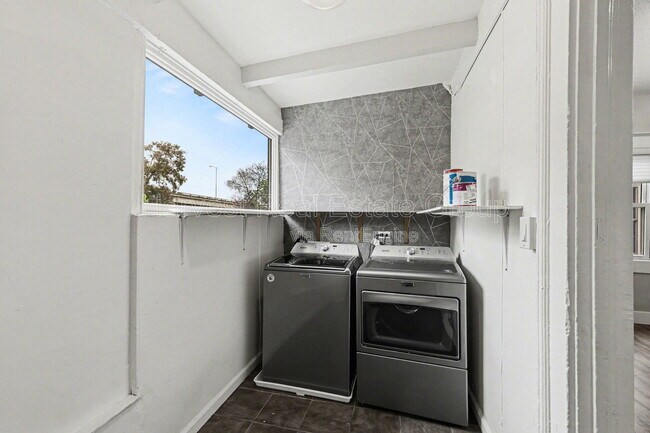 Building Photo - 3840 Martin Luther King Jr Way