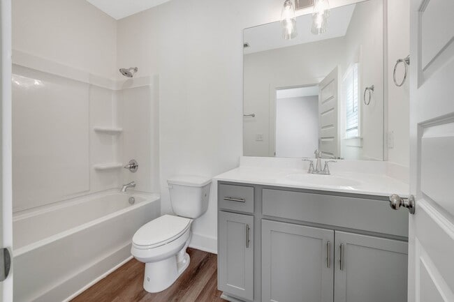 Building Photo - 224 Huntley Knl Pl