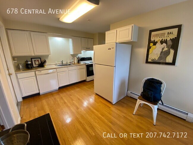 Building Photo - 678 Central Ave