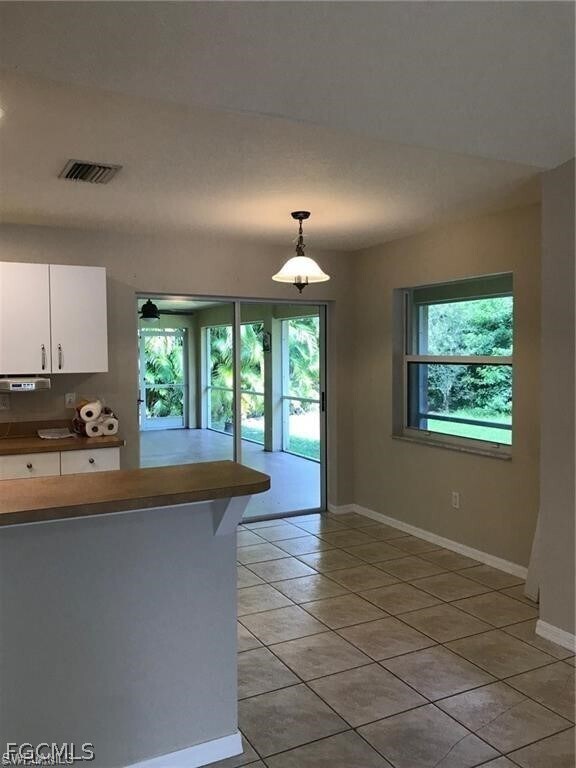 Building Photo - 1139 SW 43rd St