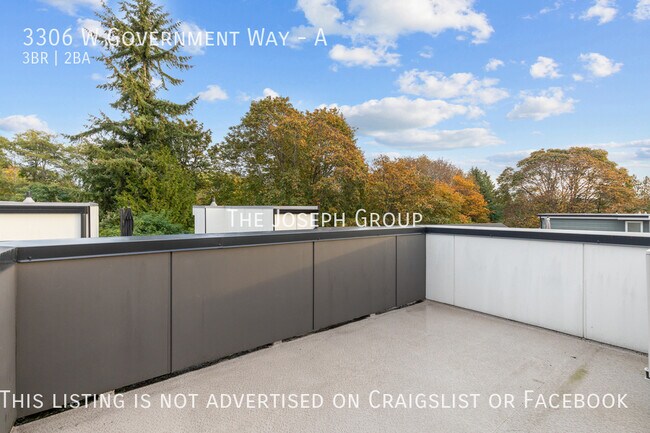 Building Photo - Stunning Magnolia 3 bed w/rooftop deck