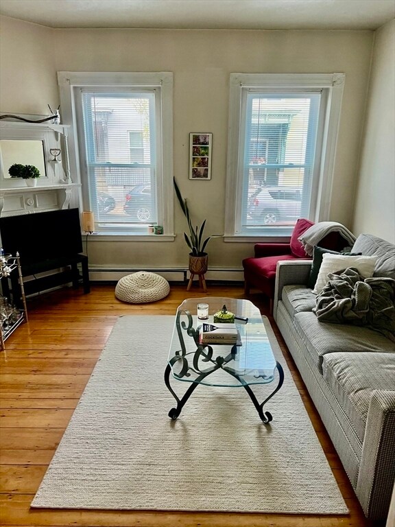 Primary Photo - 111 H St