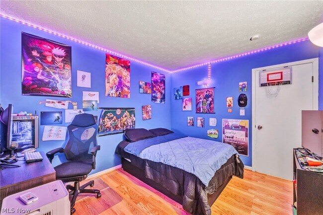 Building Photo - 5200 Royalton Rd