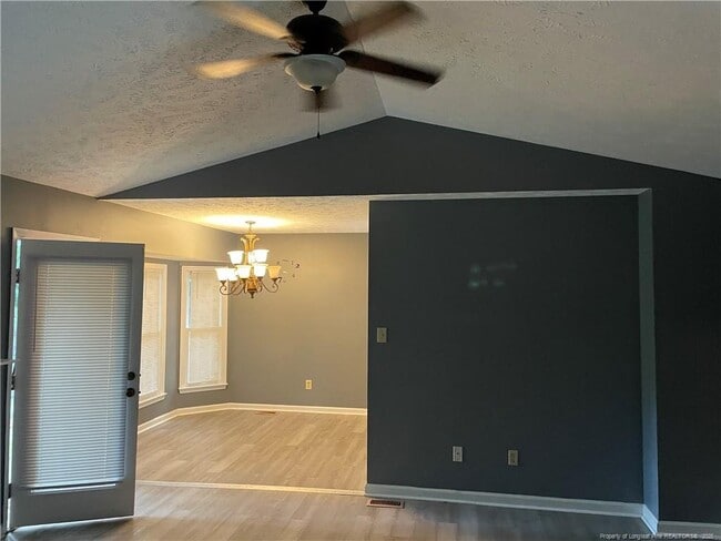 Building Photo - 1416 Matilda Ct