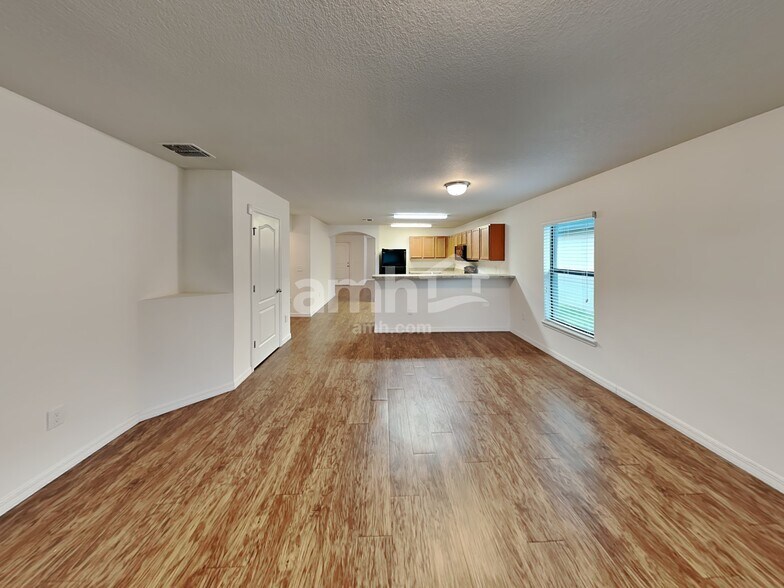 Building Photo - 619 Chatham Walk Dr