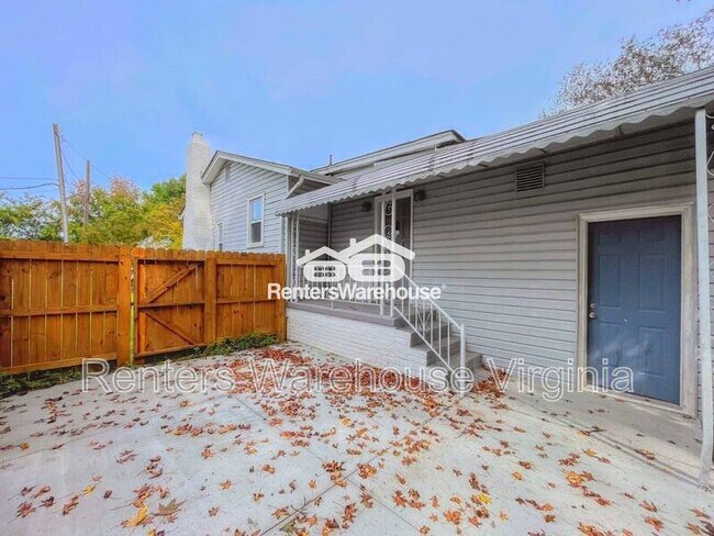 Building Photo - 3002 St Mihiel Ave