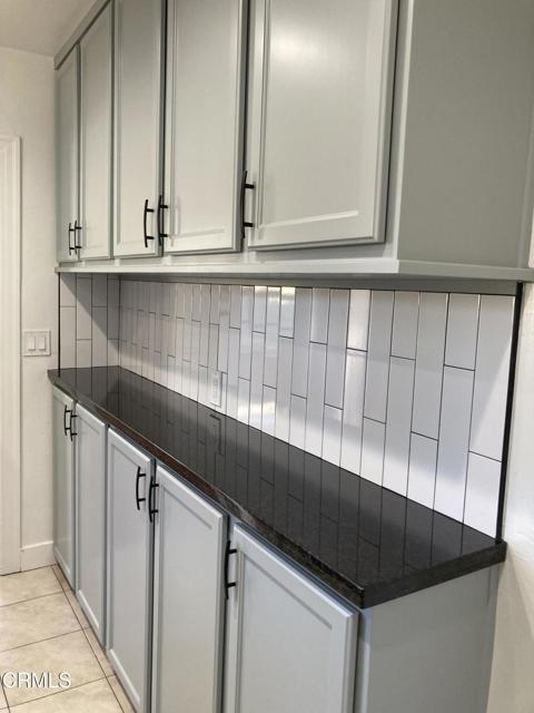 Building Photo - 238 N Palm Ave