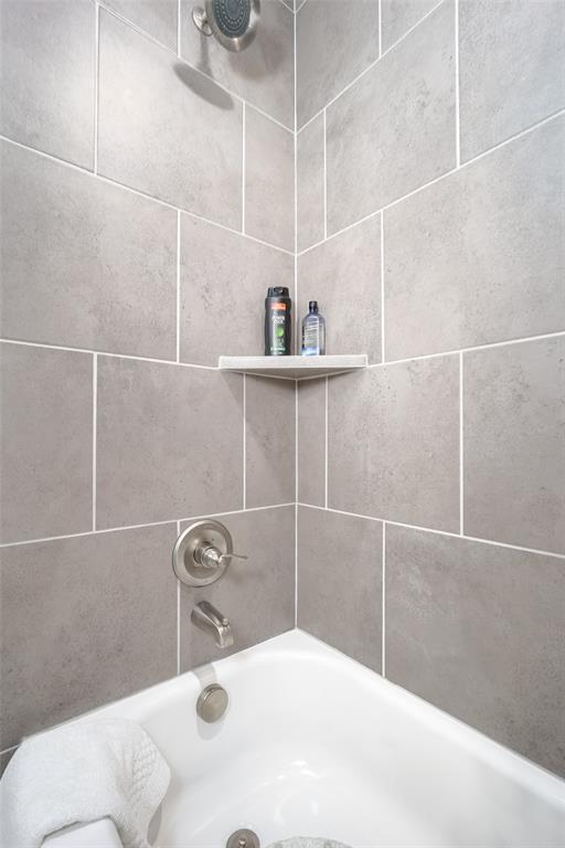 Building Photo - 18644 Groveton Blvd