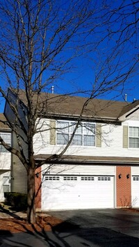 Building Photo - 24113 Walnut Cir