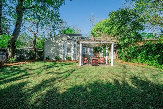 Building Photo - Home for Rent in Cloverdale