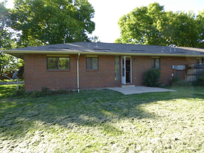 Building Photo - 808 Horizon Ave