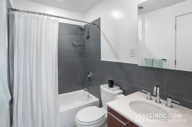Building Photo - 1634 14th St NW
