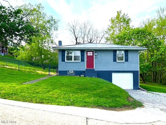 Primary Photo - 155 Canton Rd