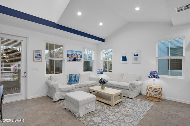 Building Photo - 317 Pop Top Ln