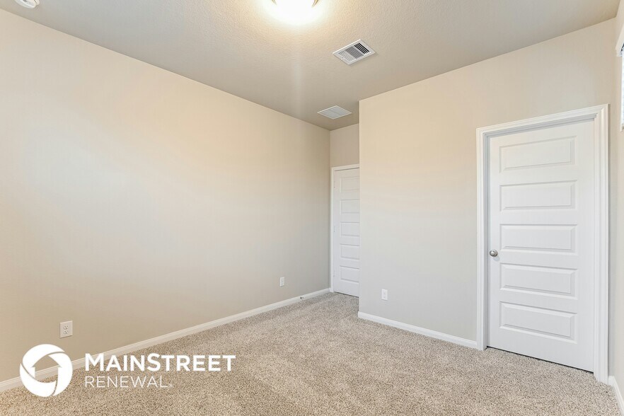 Building Photo - 9811 Falling Fern Ln