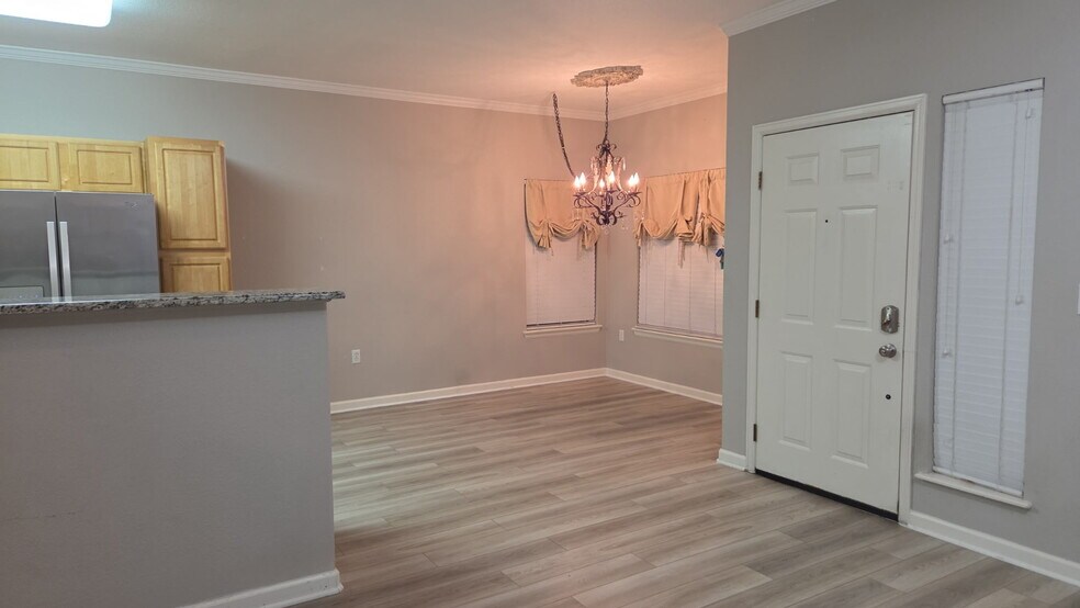 Building Photo - 4875 S Balsam Way