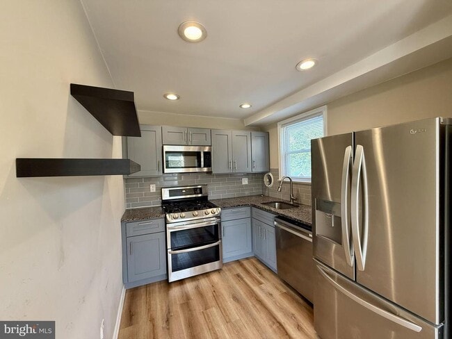 Building Photo - 10838 Lockart Ct