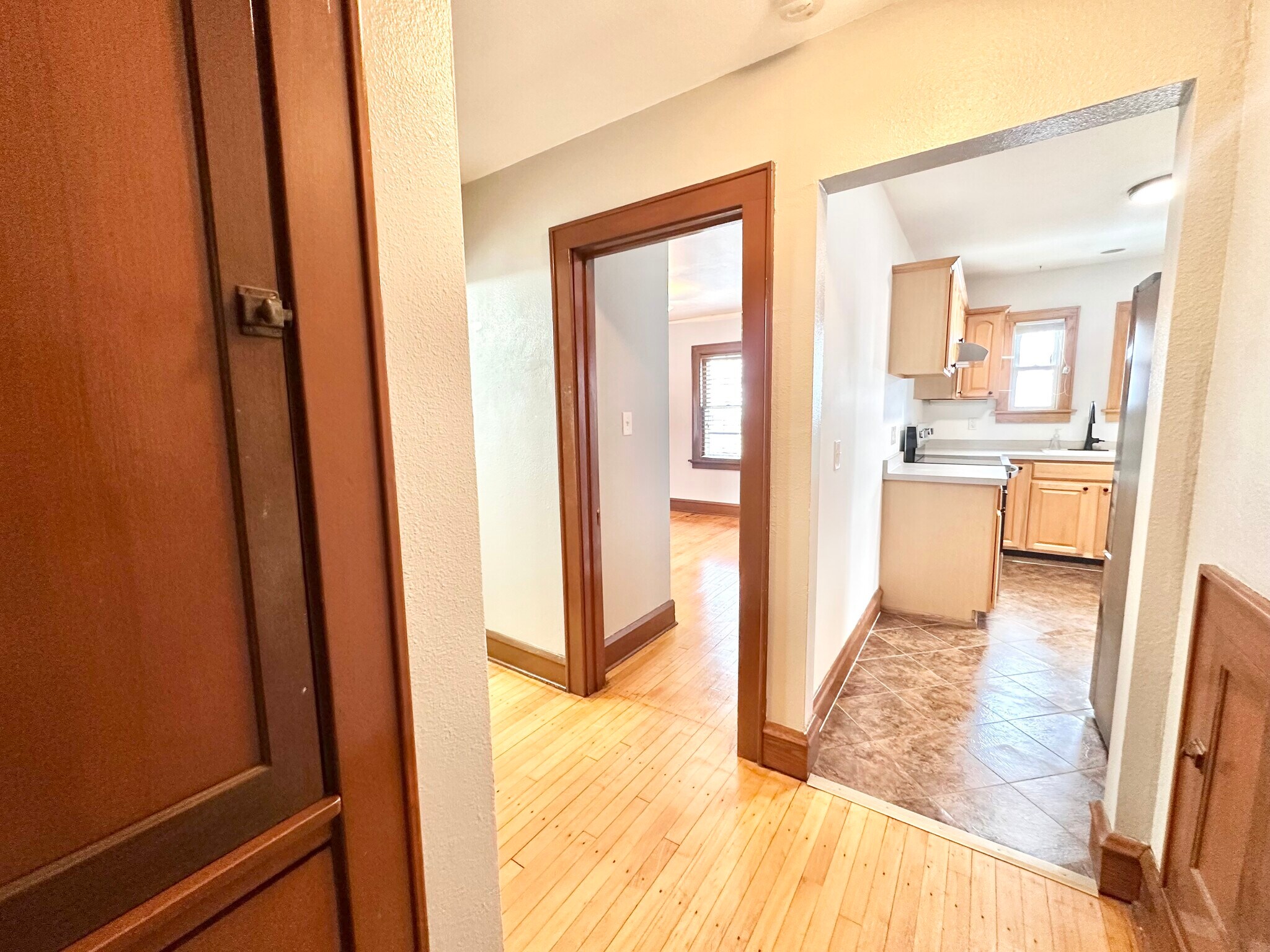 Building Photo - 7705 W Rogers St