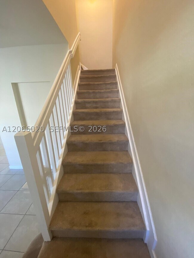 Building Photo - 9438 SW 171st Ct