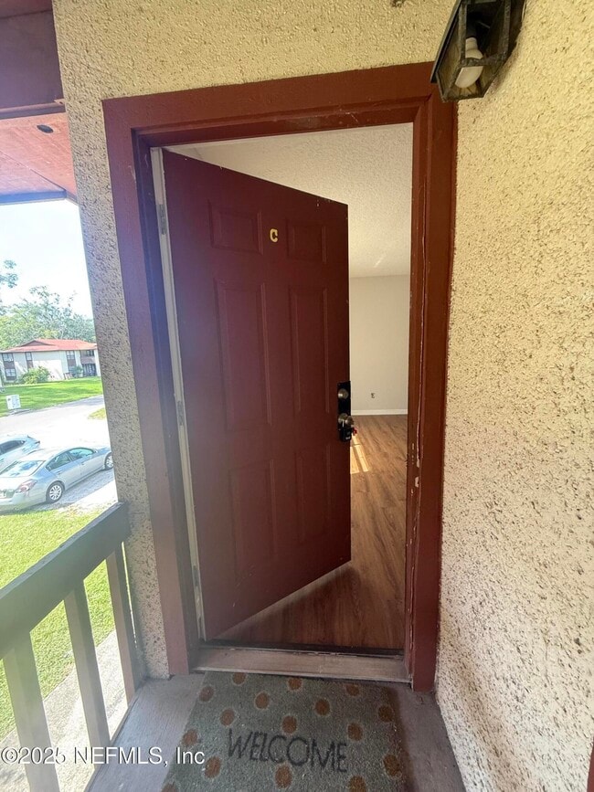 Building Photo - 459 Bentwood Ln