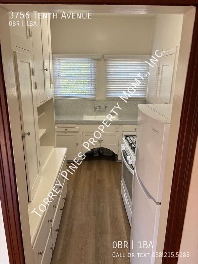 Building Photo - 3756 Tenth Avenue-