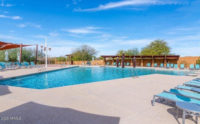 Building Photo - 3979 E Melinda Dr