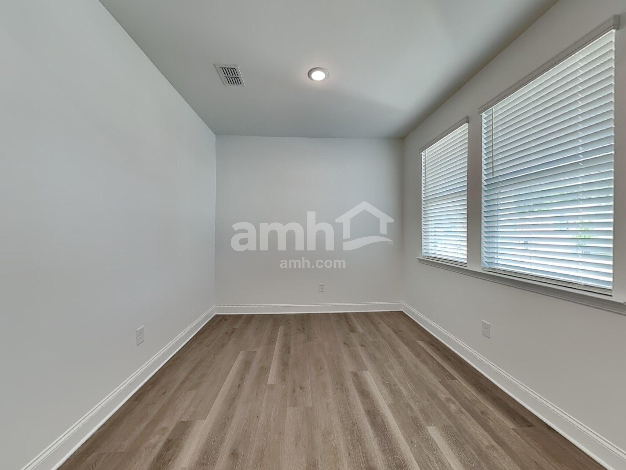 Building Photo - 1334 Soapstone Rd