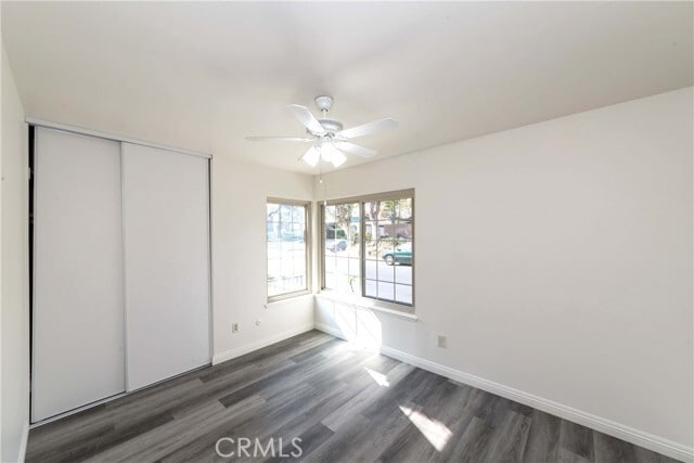 Building Photo - 2518 Greenwich Dr