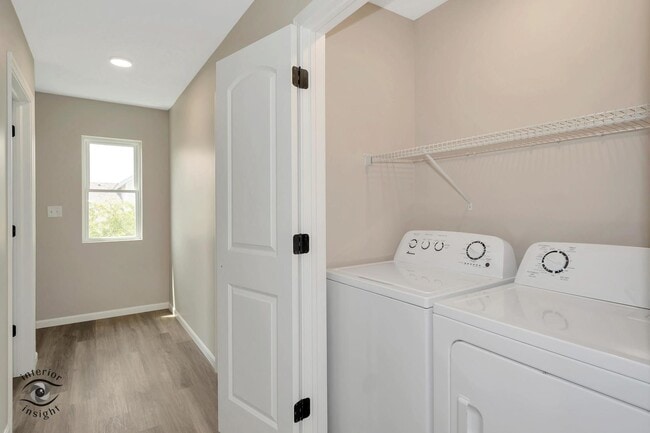 Building Photo - 1323 Sioux Turn