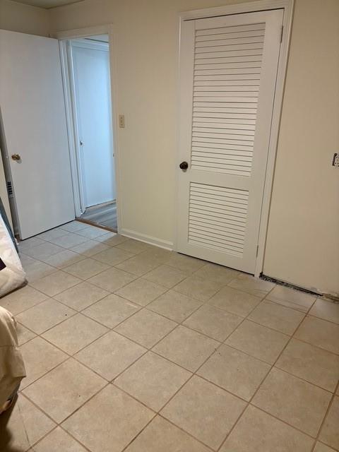 Building Photo - 2560 Wood Valley Dr