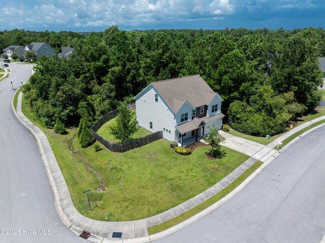 Building Photo - 103 Creek End Ct