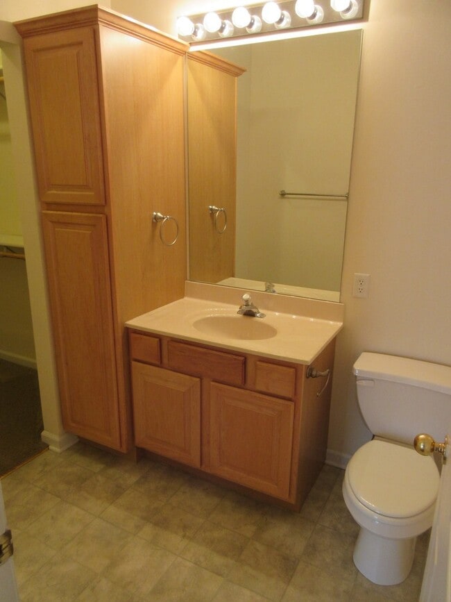 Building Photo - 1115 Kennesaw Ridge Rd