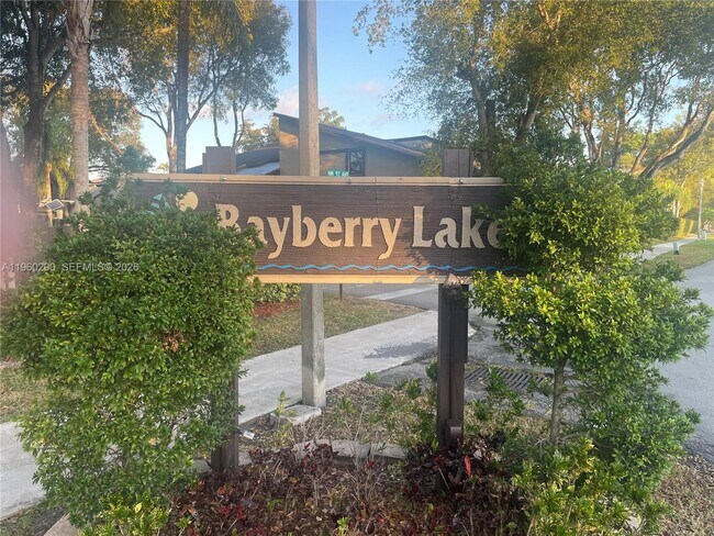 Building Photo - 2191 Bayberry Dr