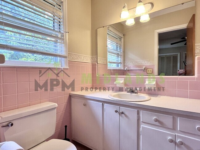Building Photo - 2905 Prestwick Cir
