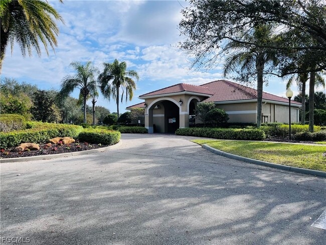 Building Photo - 10601 Crossback Ln