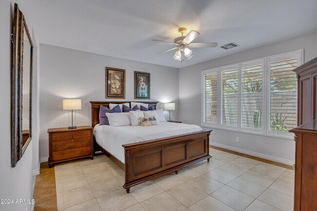 Building Photo - 20500 N Big Dipper Dr