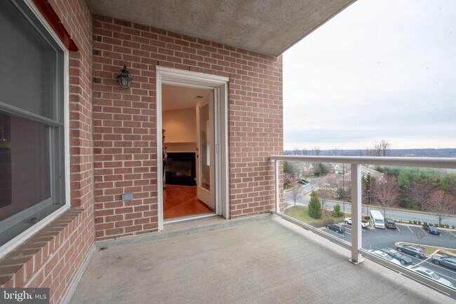 Building Photo - 12236 Roundwood Rd