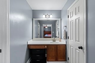 Building Photo - 132 Forest Bluff Dr