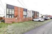 Building Photo - 1 bedroom in Seattle WA 98108