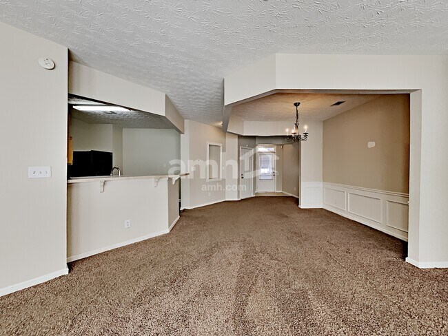 Building Photo - 507 Pond Lillies Rd