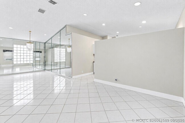 Building Photo - 9676 Cherry Blossom Ct