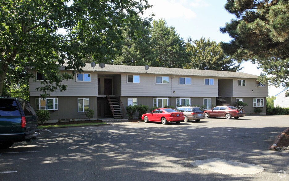 Greenbrook Apartments - Gresham, OR | Apartment Finder