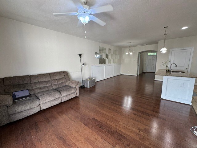 Building Photo - 4353 Cattail Ln