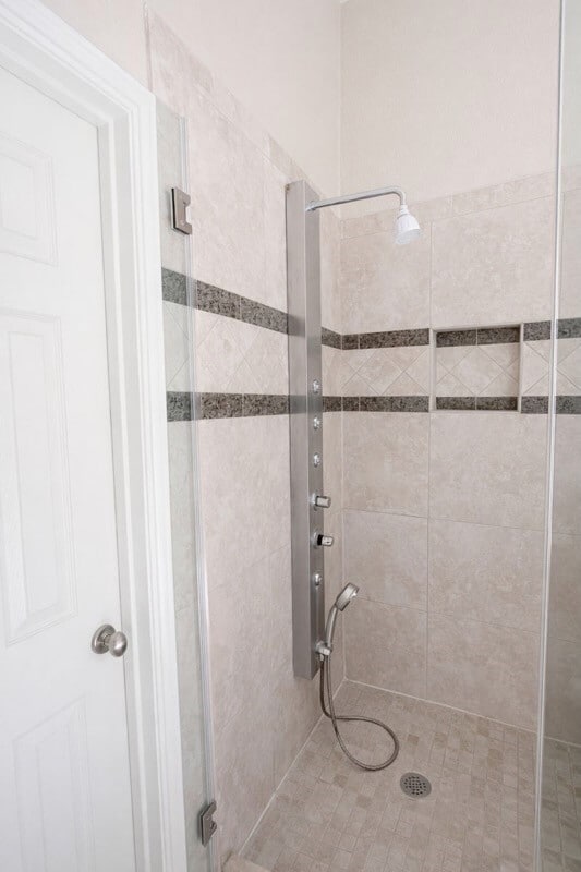 Building Photo - 702 Epperson Way