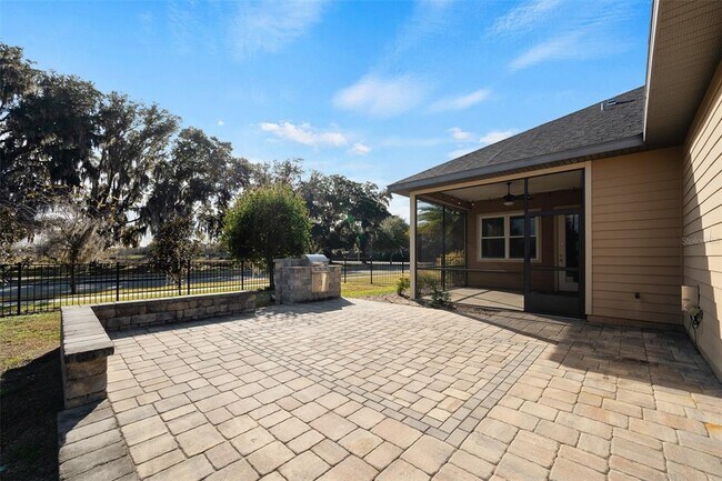 Building Photo - 2779 SW 121st Way