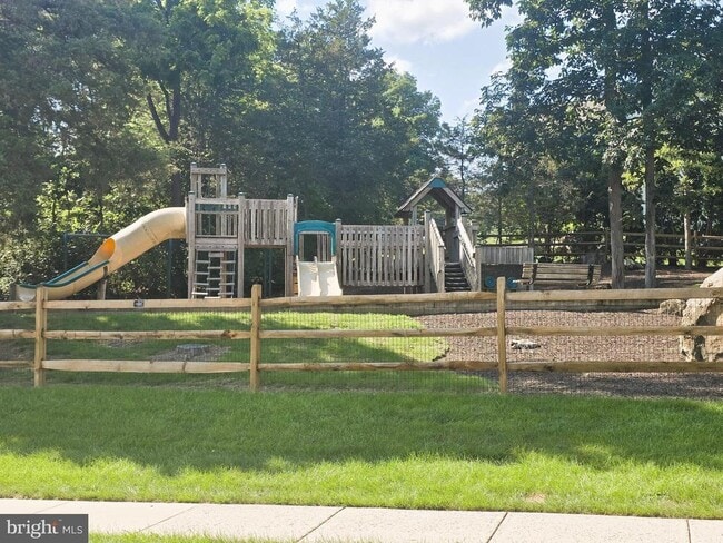 Building Photo - 39 Aspen Way