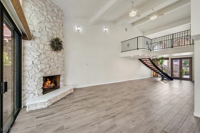 Building Photo - 3328 Plaza Del Paz