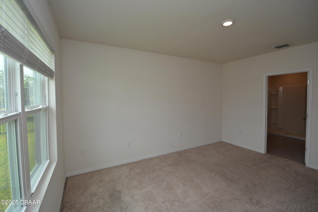 Building Photo - 285 Sunset Point Dr