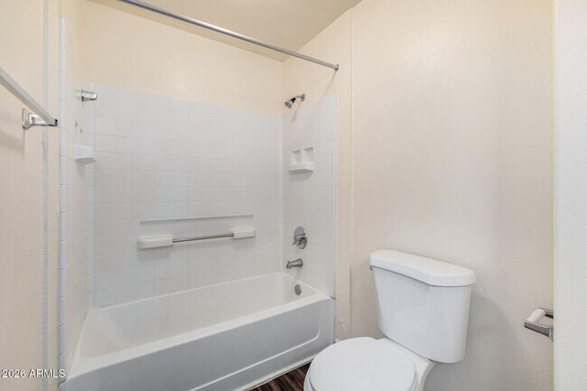 Building Photo - 3302 N 7th St