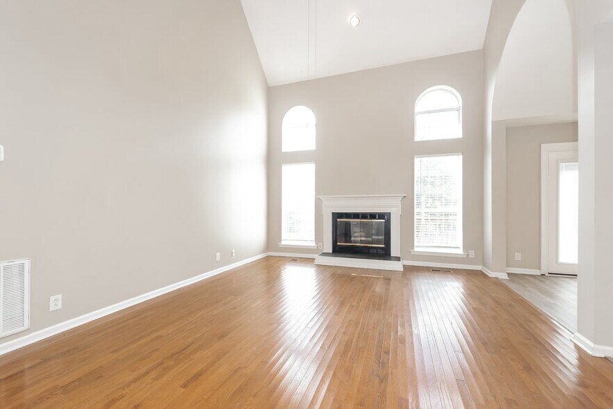 Building Photo - 5251 Catspaw Dr